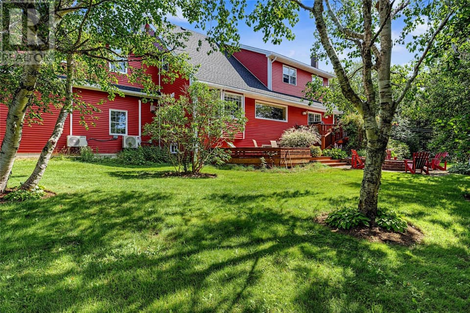 104 Three Island Pond Road, photo 4 of 50