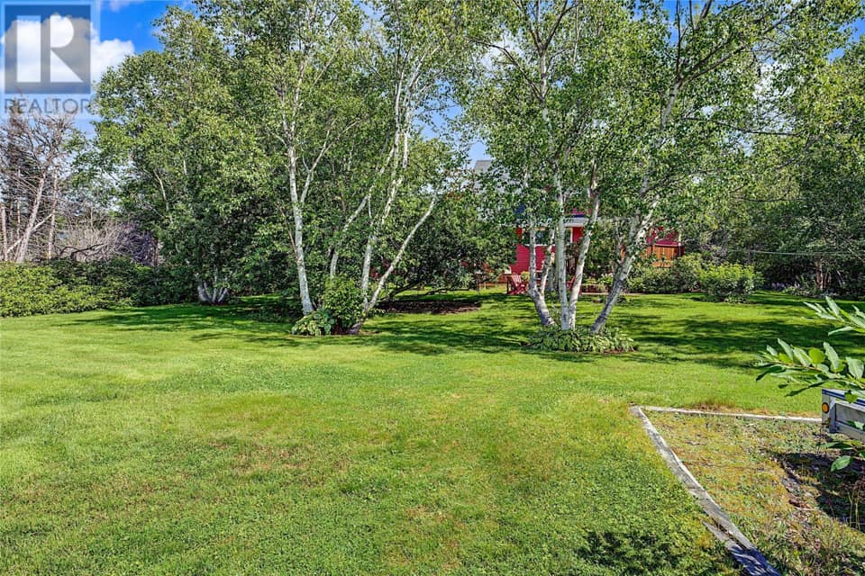 104 Three Island Pond Road, photo 7 of 50
