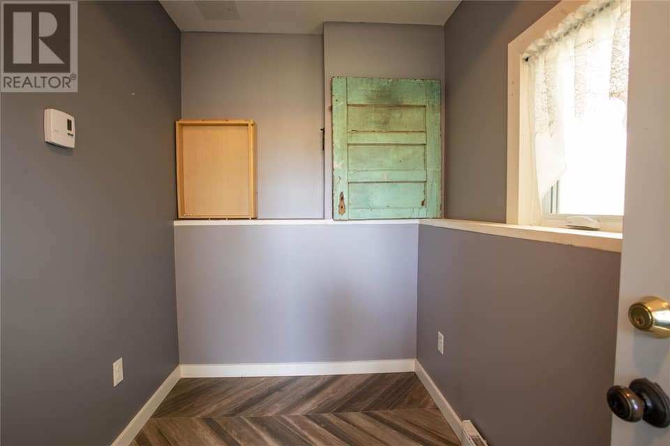 22 Irving Drive, photo 24 of 47
