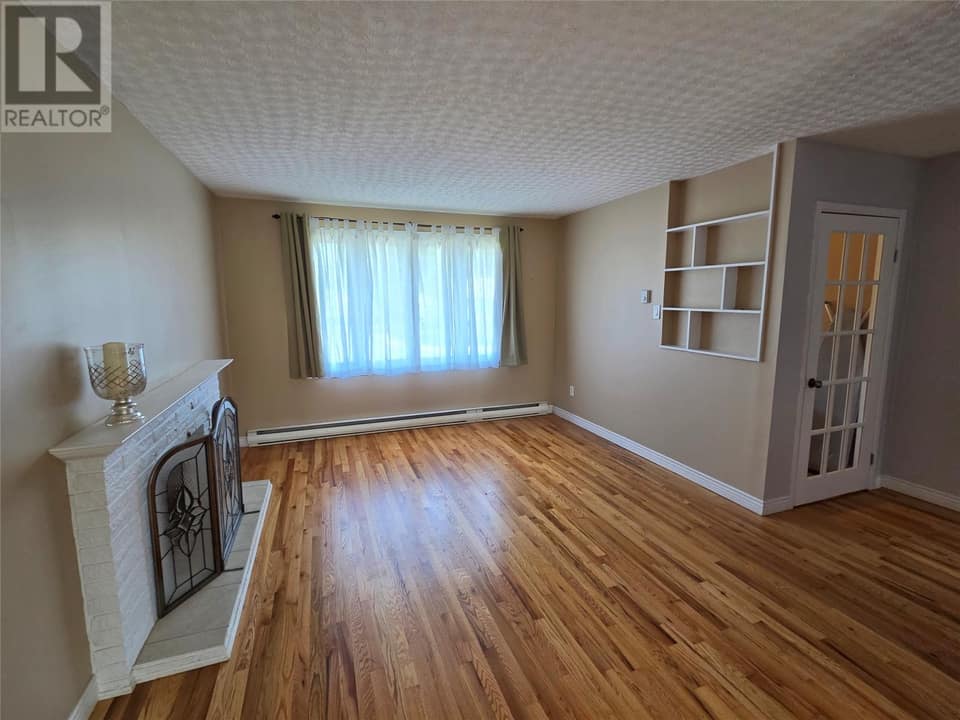 21 Dunlea Street, photo 3 of 19