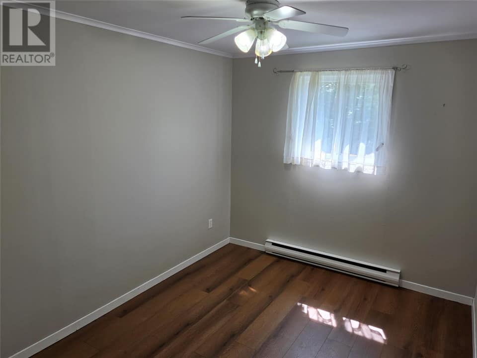 21 Dunlea Street, photo 9 of 19