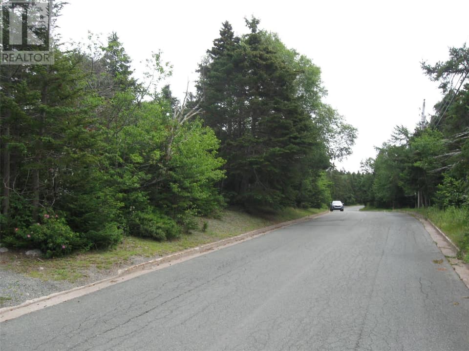 53 B Lawrence Pond Road E, photo 3 of 4