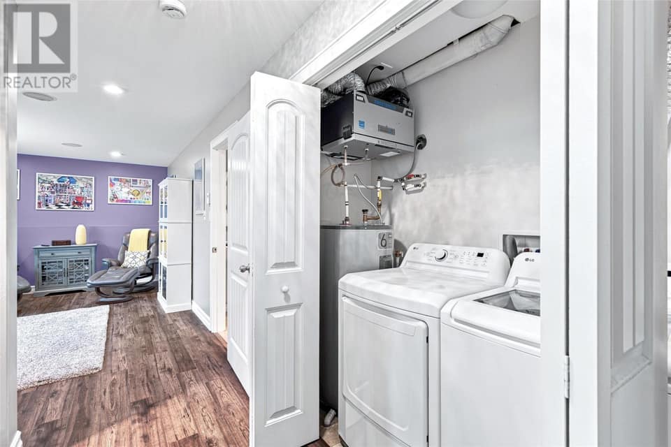8 Aldergrove Place, photo 26 of 41