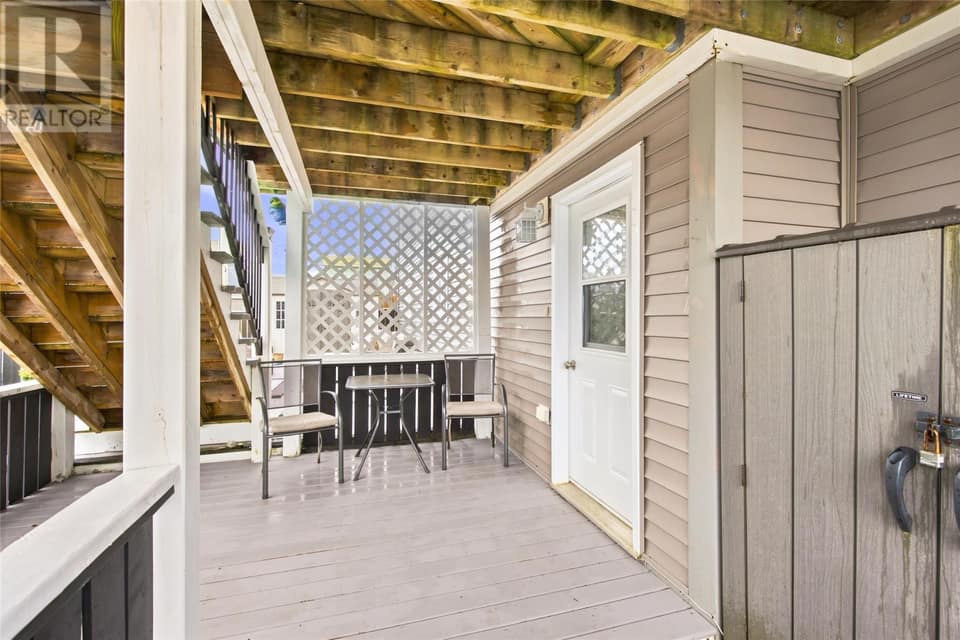 8 Aldergrove Place, photo 39 of 41