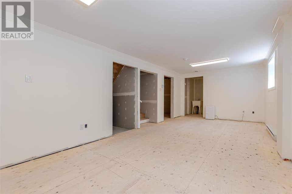 1833 Topsail Road, photo 32 of 45