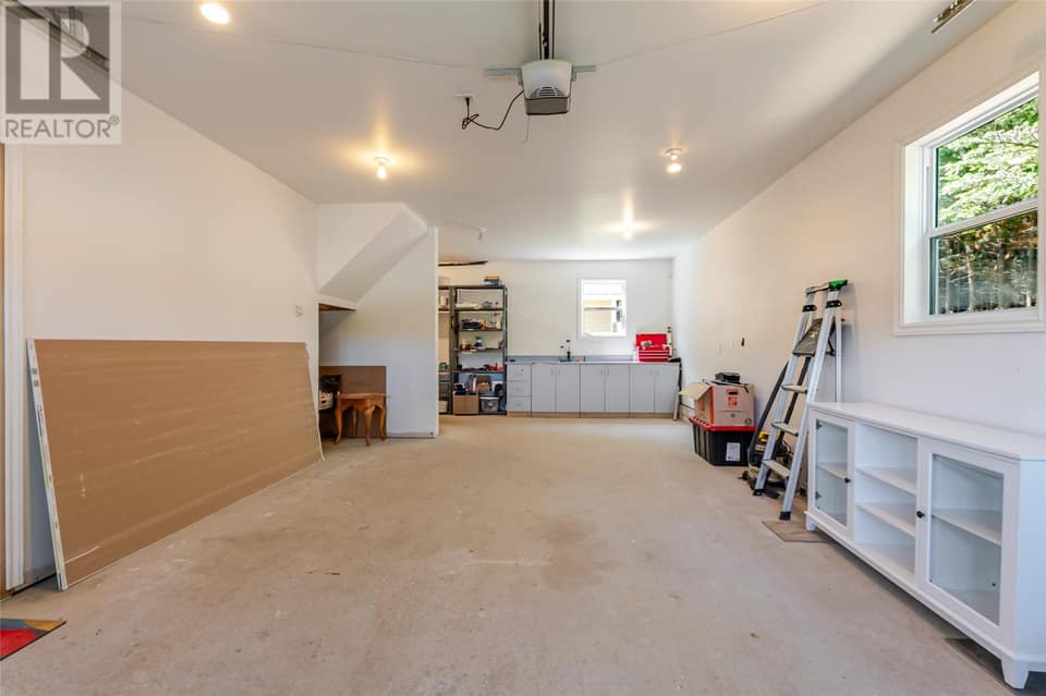 1833 Topsail Road, photo 37 of 45