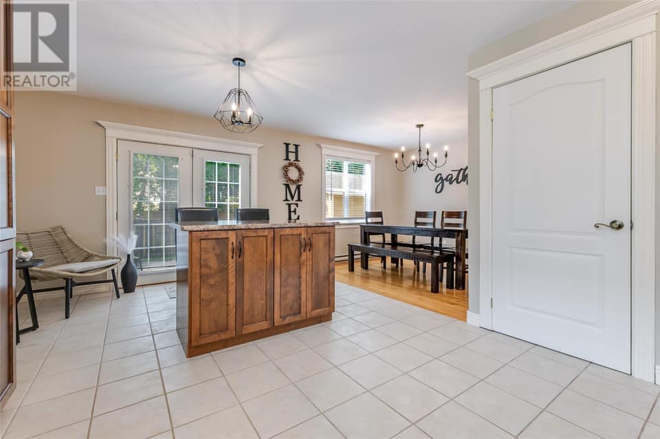 1833 Topsail Road, photo 9 of 45