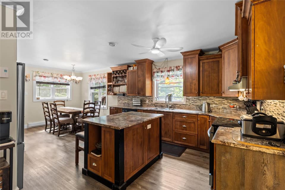 17 Tippett Place, photo 9 of 38