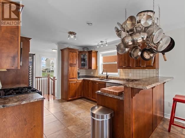 131 Mallow Drive, photo 9 of 35