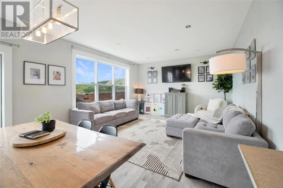 1 Alma Avenue, photo 8 of 38
