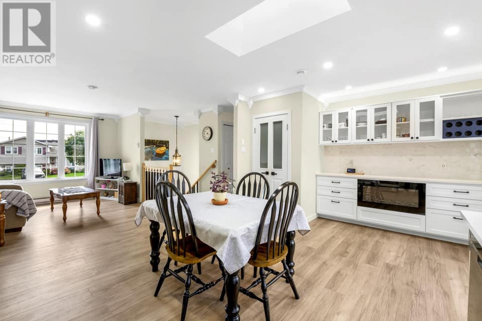 4 Panoramic Place, photo 13 of 47