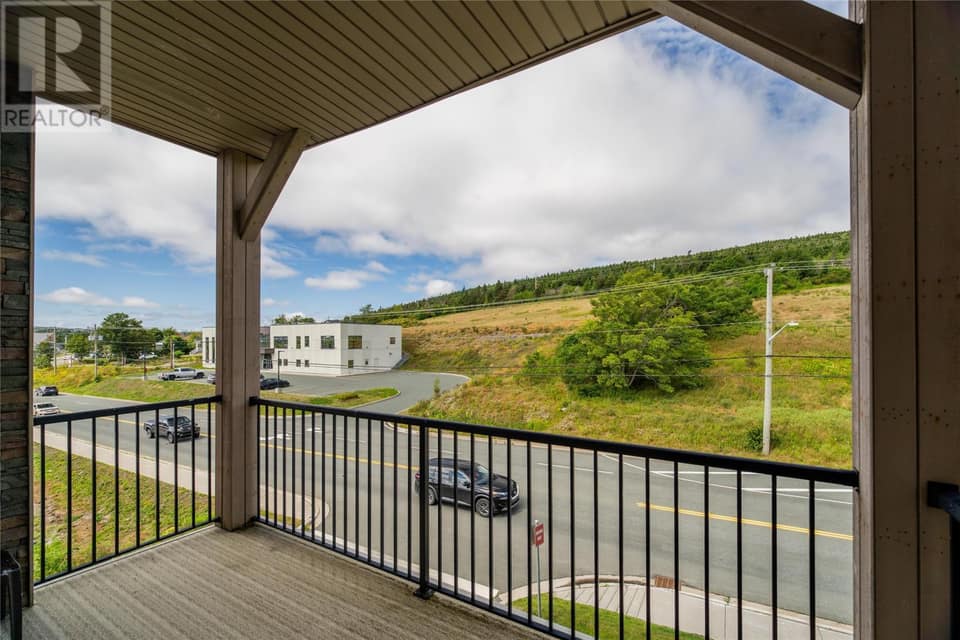 835 Blackmarsh Road Unit#205, photo 15 of 18
