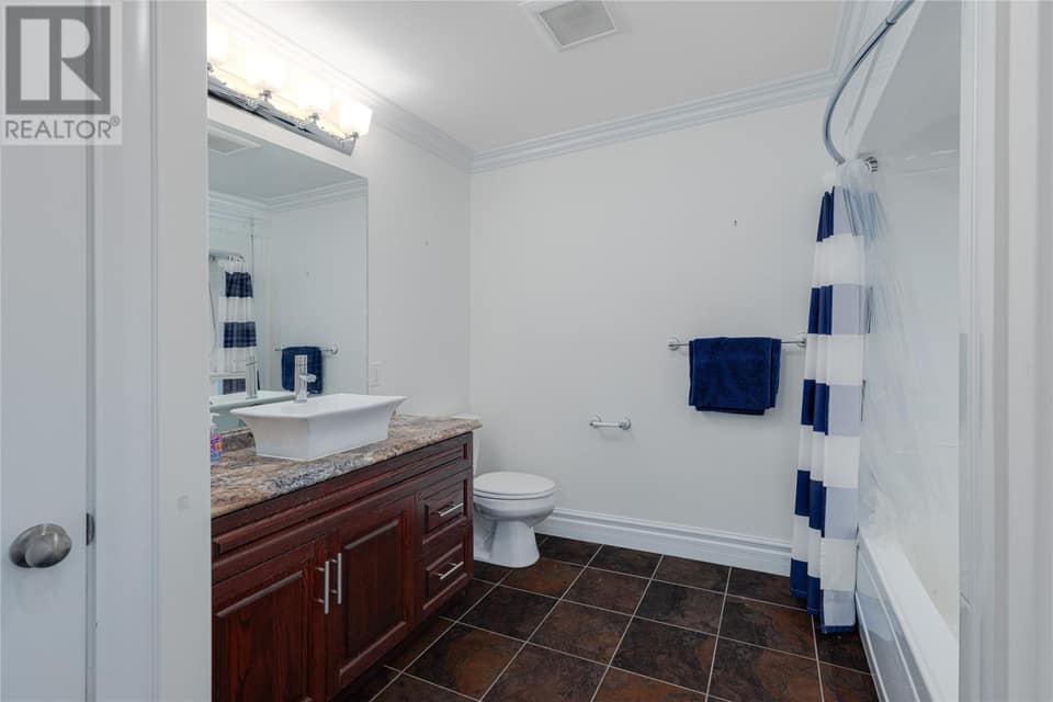 43 Kirkston Avenue, photo 22 of 48