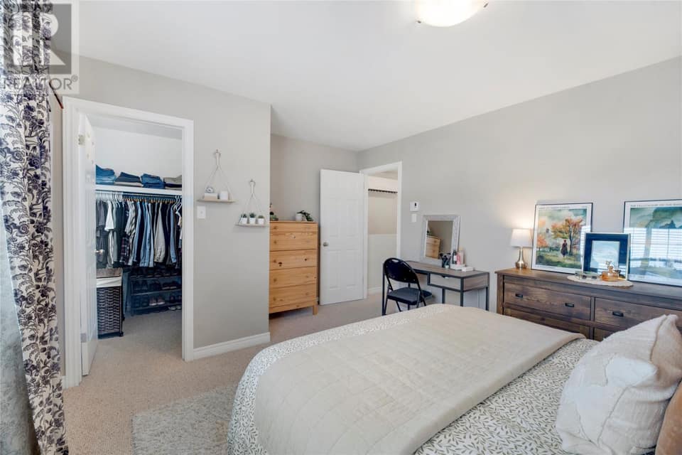 23 Seaborn Street, photo 12 of 23