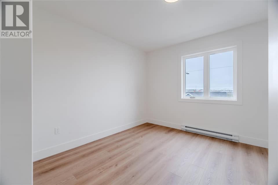 92 Trenton Drive, photo 27 of 38