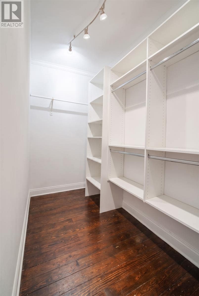 110 Pleasant Street, photo 27 of 47