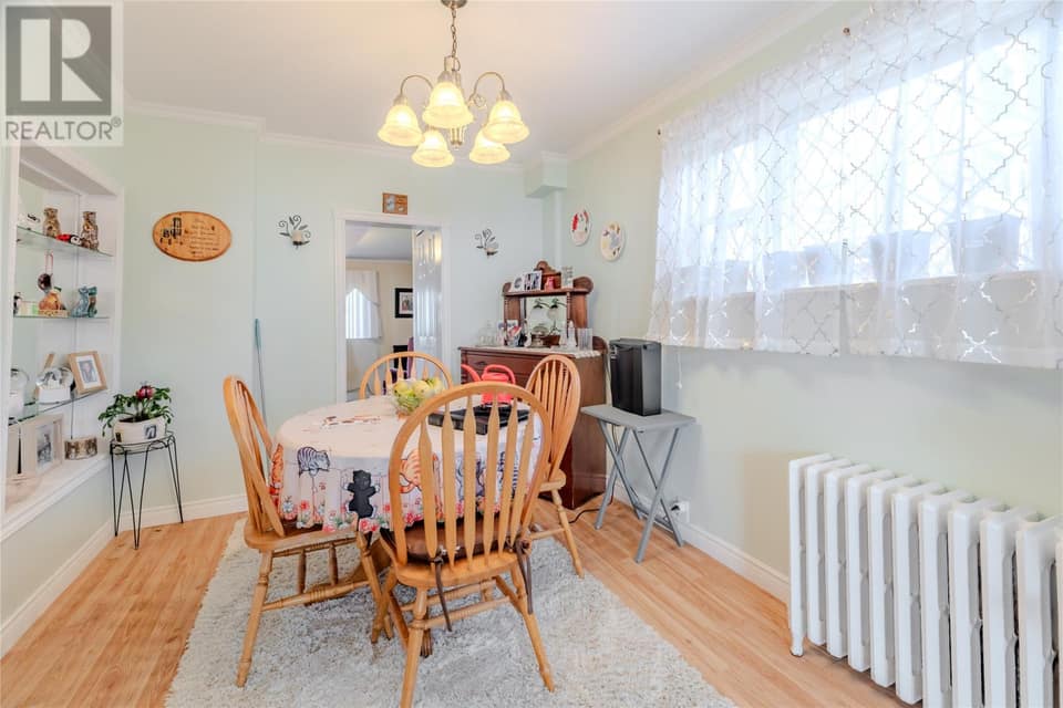 54 Belvedere Street, photo 8 of 19