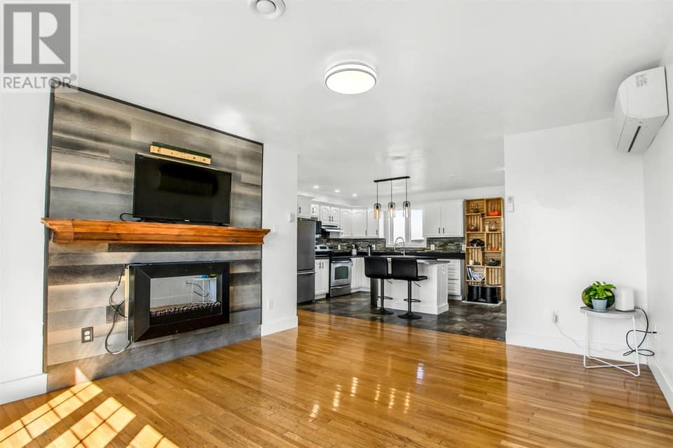 44 Battens Road, photo 12 of 31