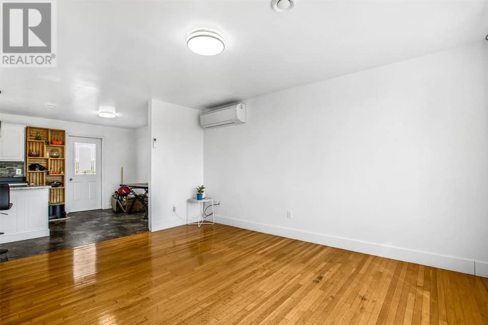 44 Battens Road, photo 25 of 31