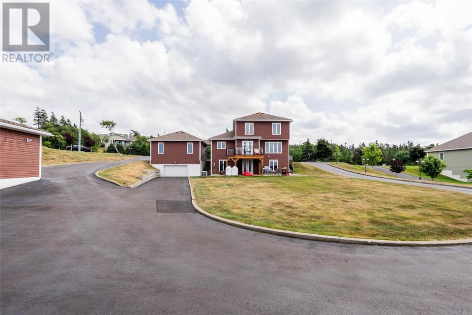 15 Everest Street, photo 43 of 47