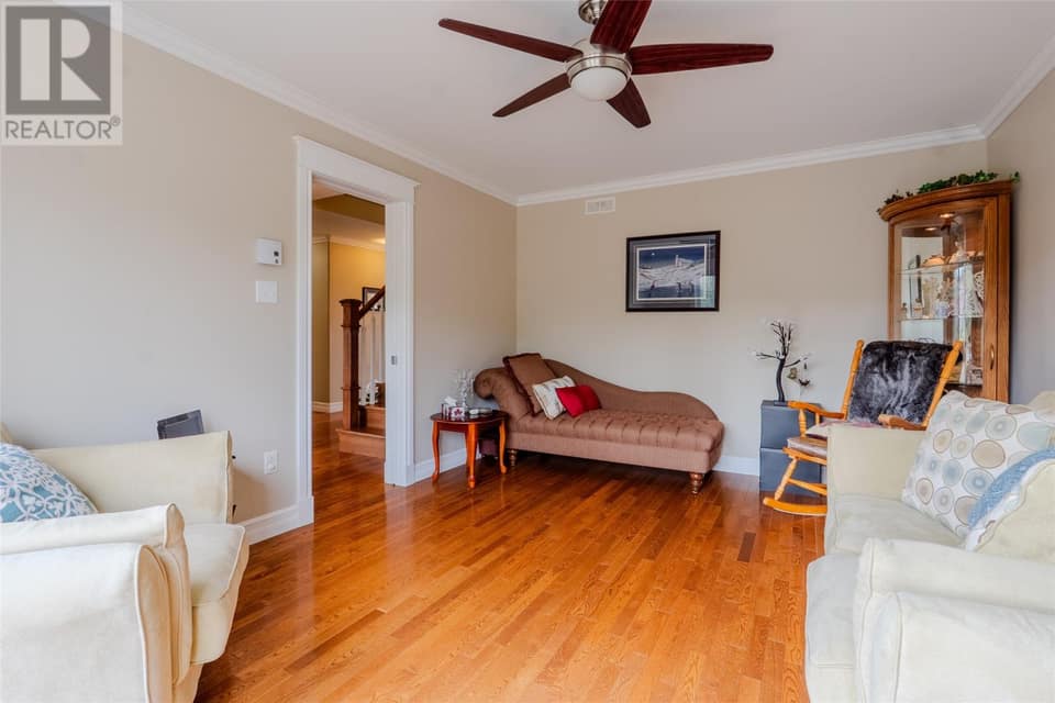 15 Everest Street, photo 7 of 47