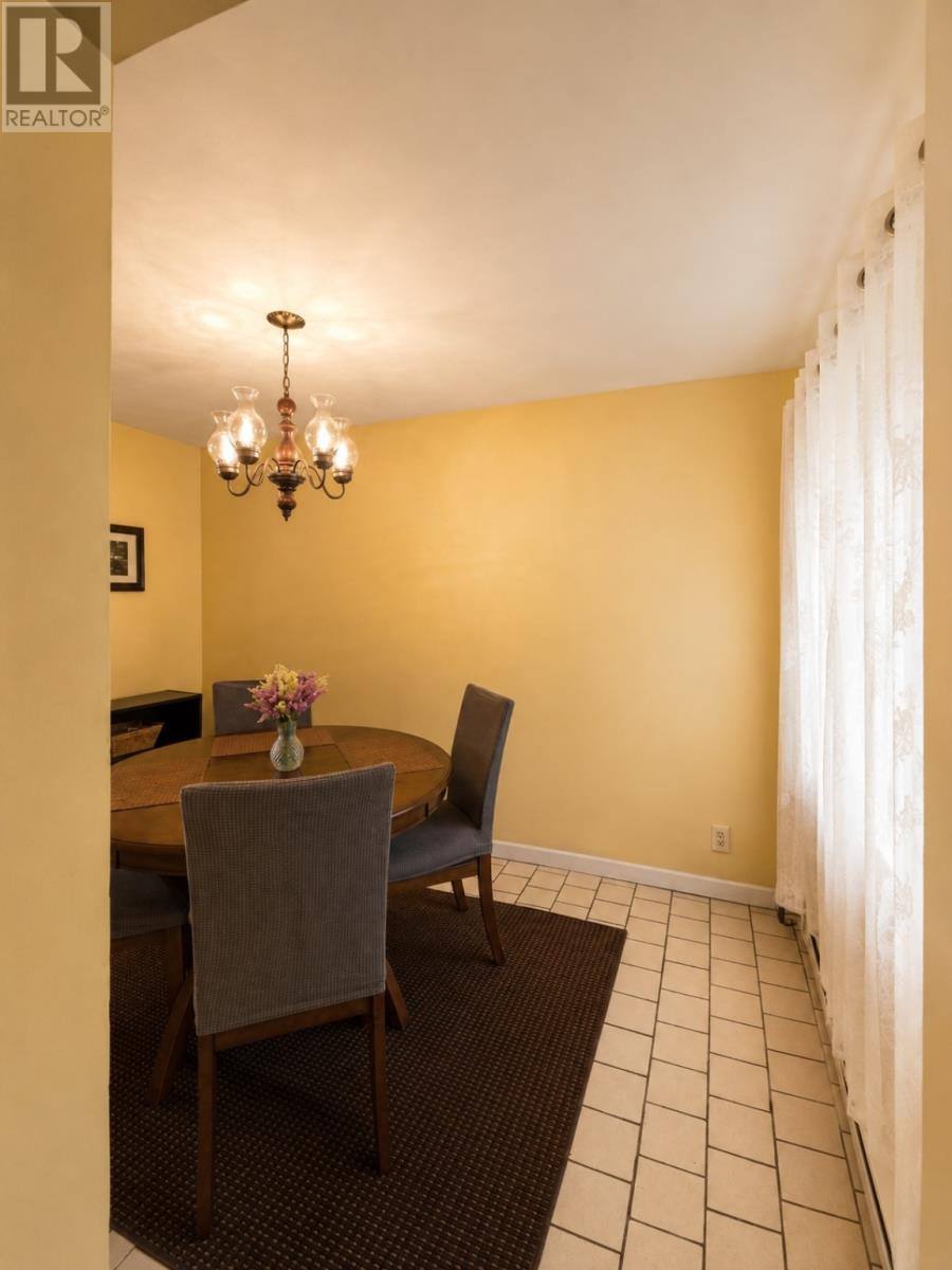 7 Cavell Avenue, photo 16 of 37