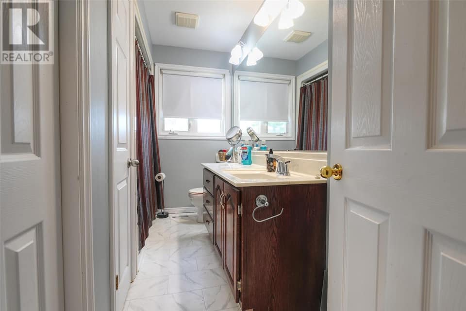 85 Airport Road, photo 16 of 28