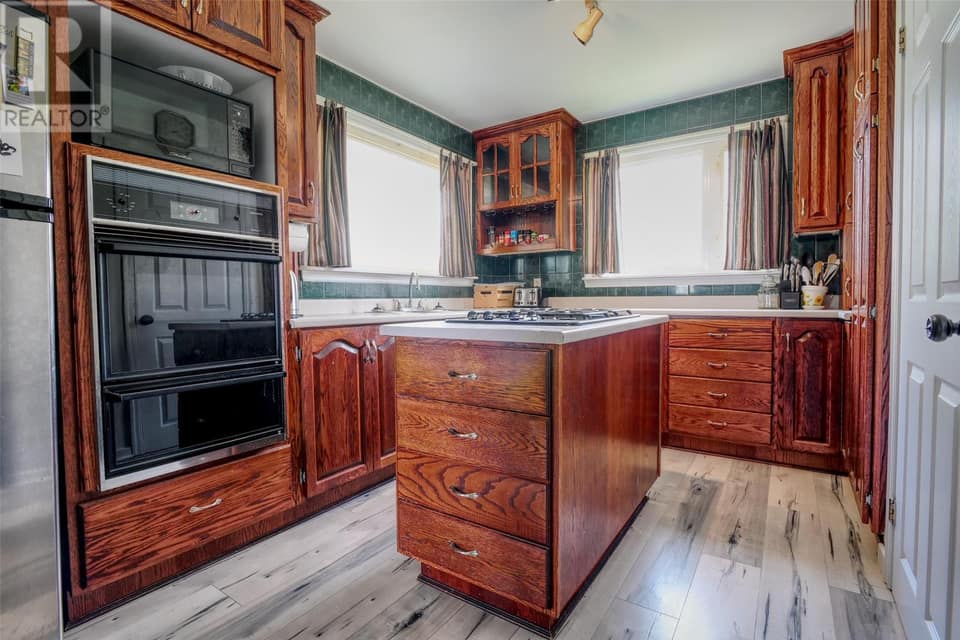 85 Airport Road, photo 21 of 28