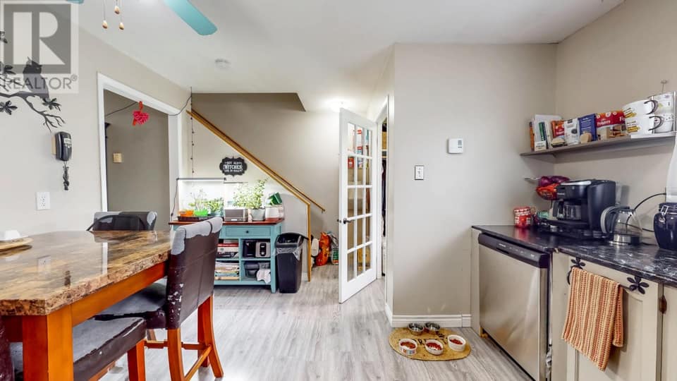 14 White Place, photo 10 of 33