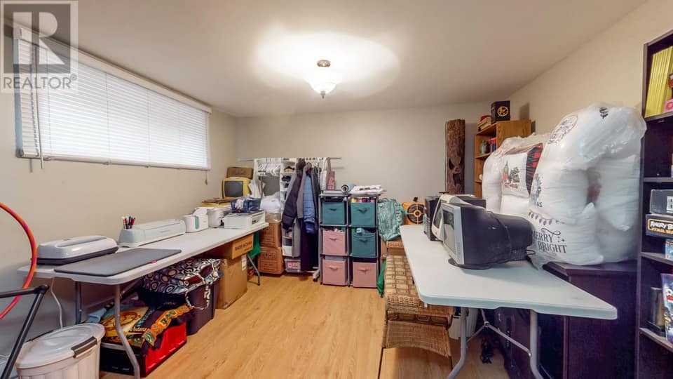 14 White Place, photo 21 of 33