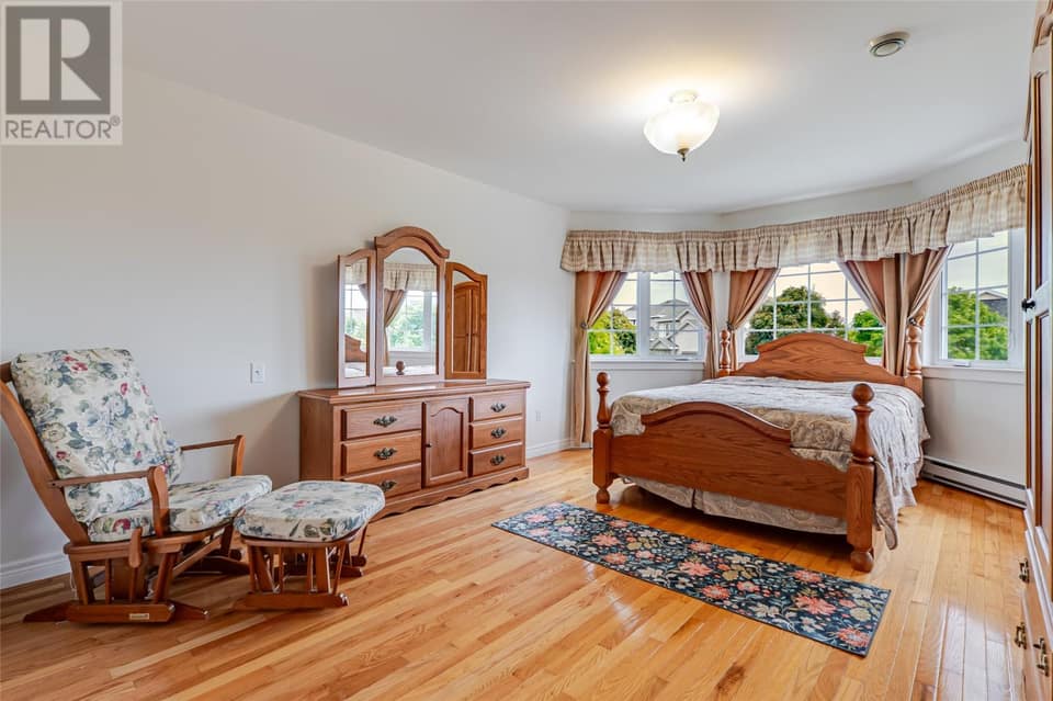 23 Brooklyn Avenue, photo 31 of 49