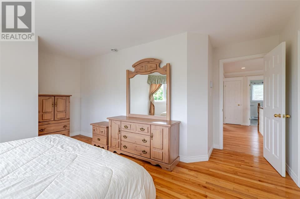 23 Brooklyn Avenue, photo 42 of 49