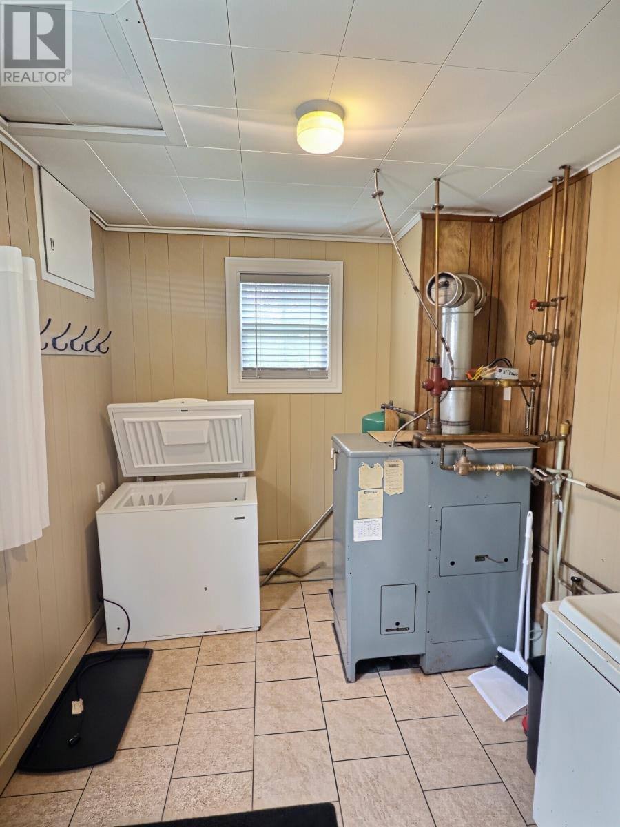 236 Portugal Cove Road, photo 9 of 20