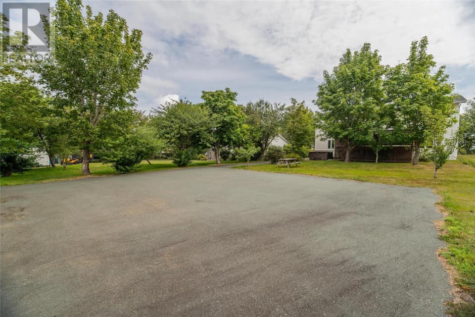 24 Middle Ridge Road, photo 42 of 49