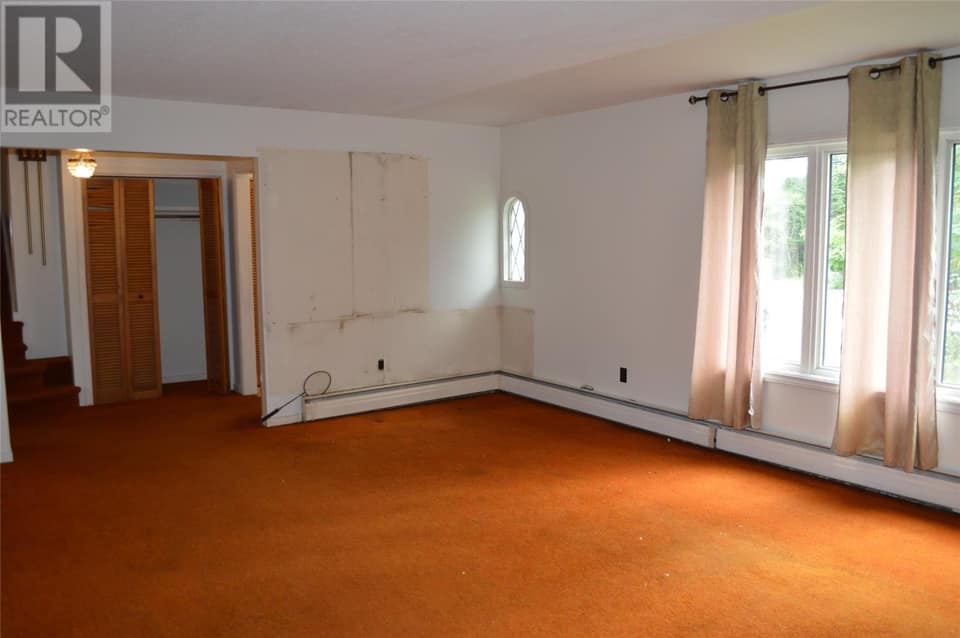 380 Thorburn Road, photo 4 of 40