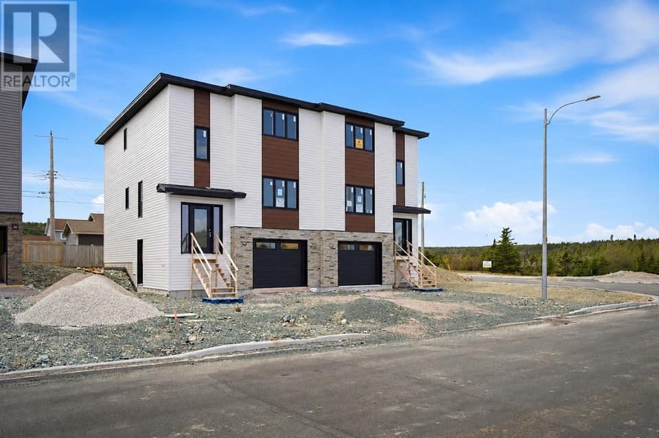 17 Whitewater Street, photo 1 of 4