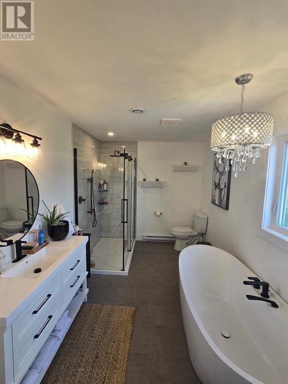 1-3 Kinglet Way, photo 6 of 15