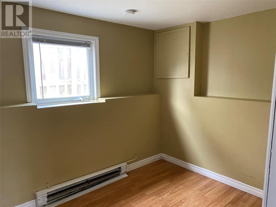 120 Smallwood Drive, photo 14 of 17