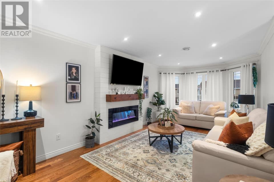 3 Denehurst Street, photo 12 of 45