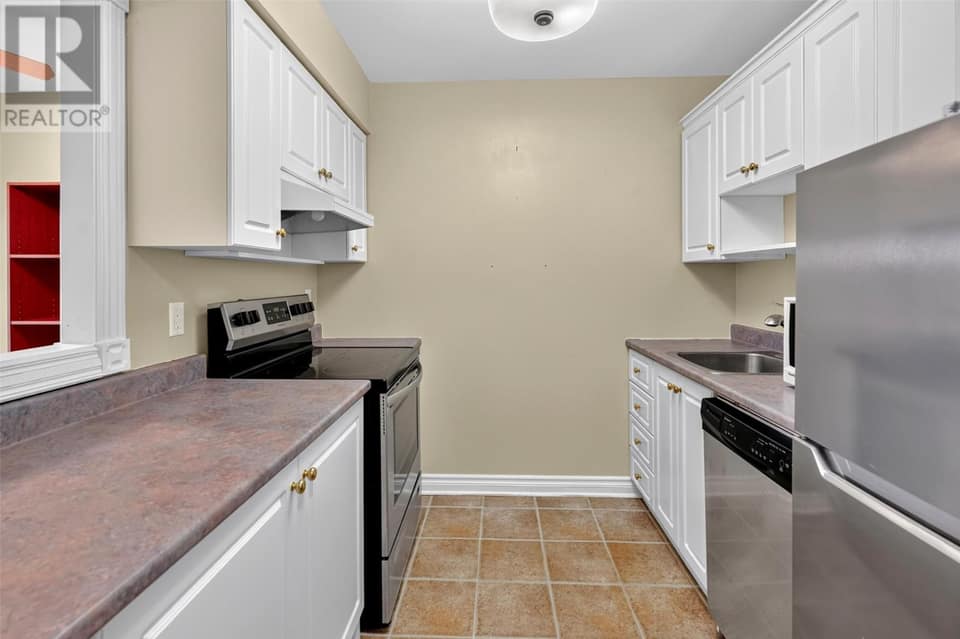 48 Pasadena Crescent Unit#110, photo 15 of 20
