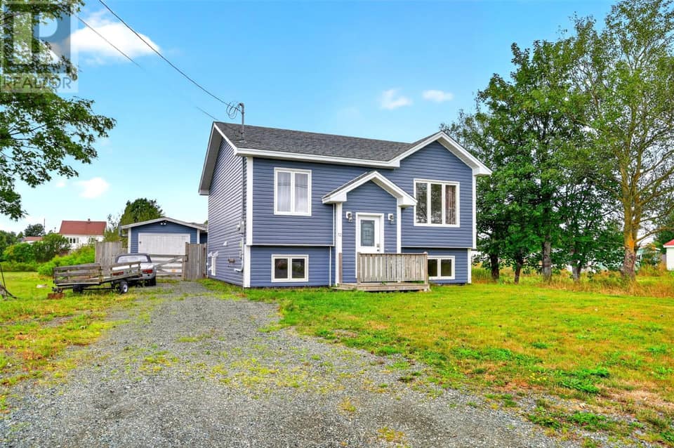 12 Baird Lane, photo 2 of 40