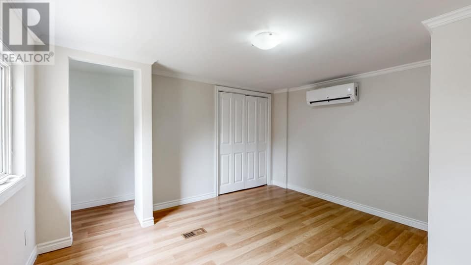 23 Evergreen Drive, photo 15 of 26