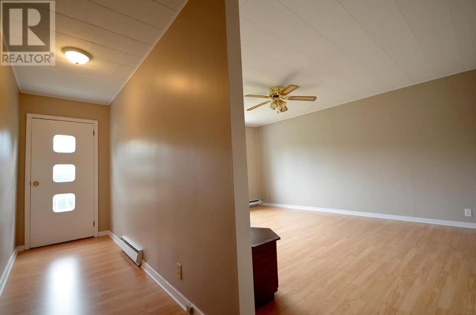 33 Ledrews Road, photo 6 of 40