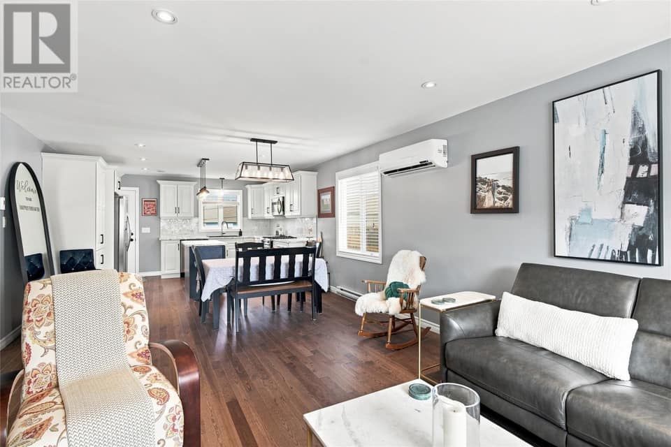 12 Port Rexton Place, photo 8 of 41