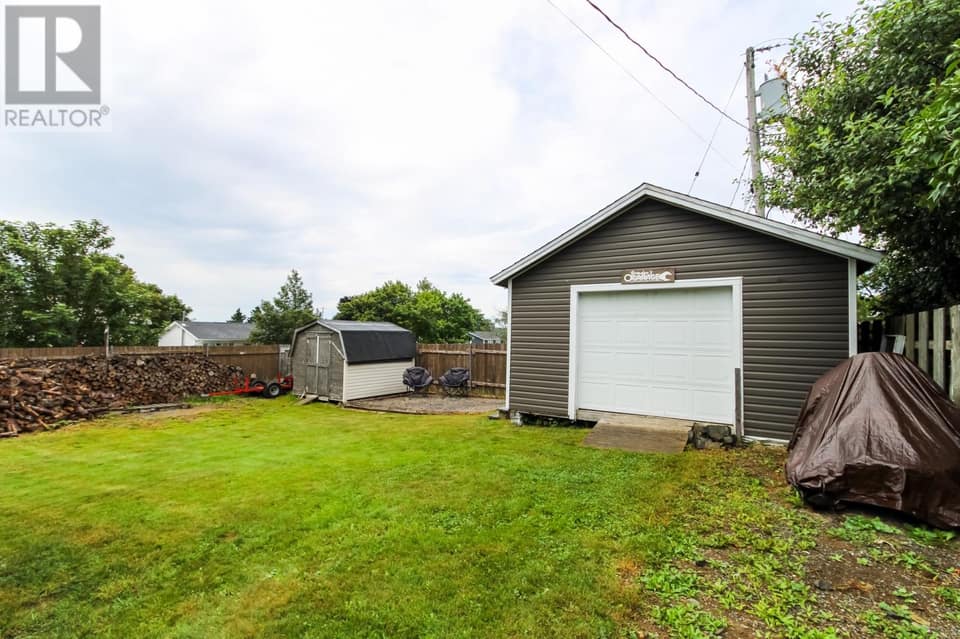 38 Keith Drive, photo 29 of 34
