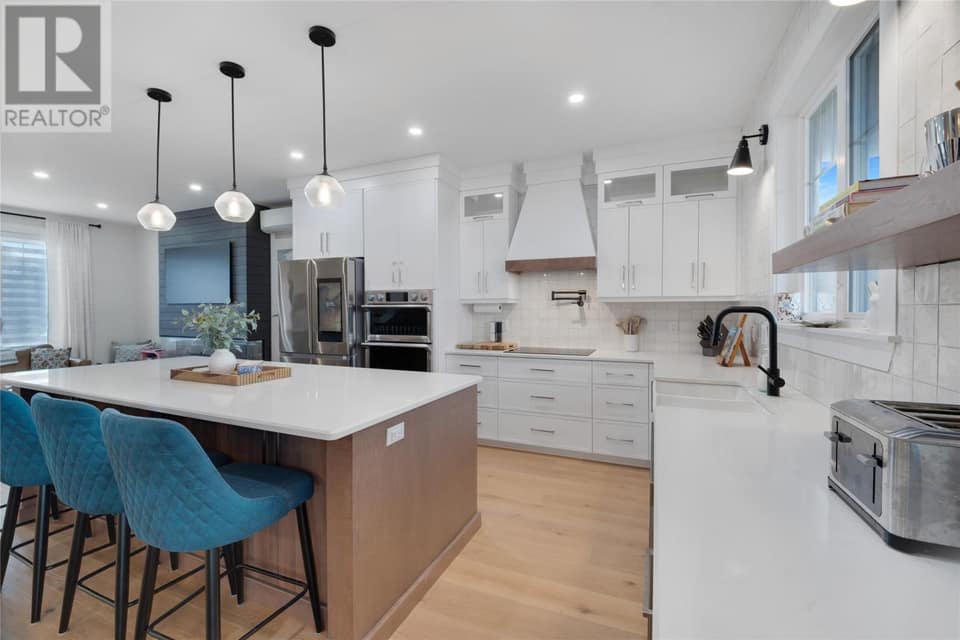 54 Pepperwood Drive, photo 17 of 45