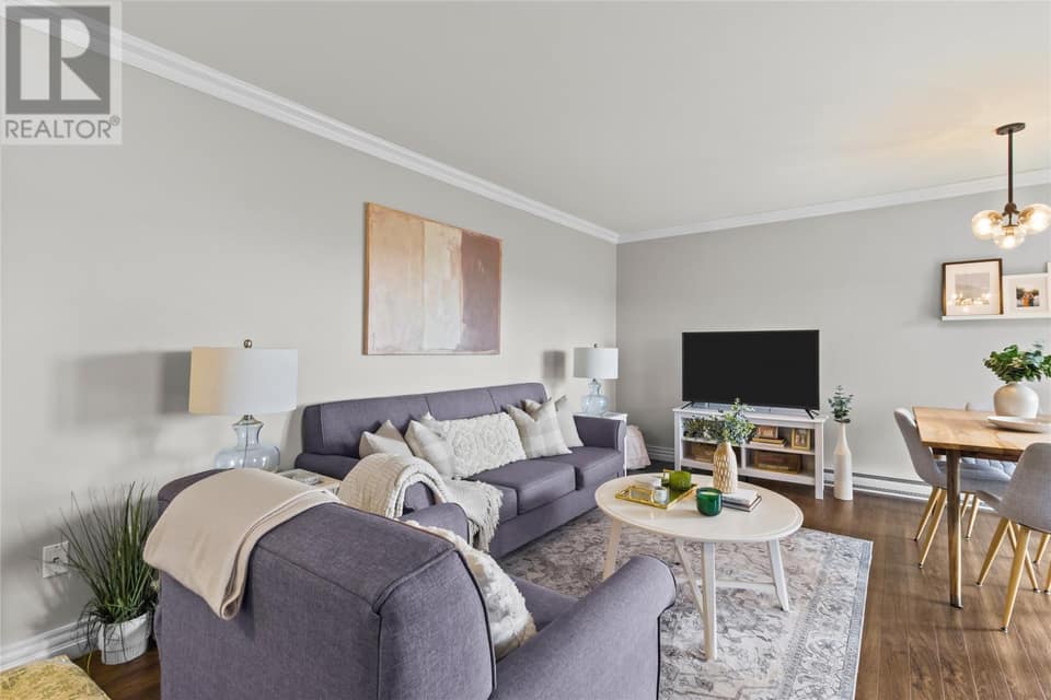 10 Westview Avenue Unit#3, photo 5 of 22