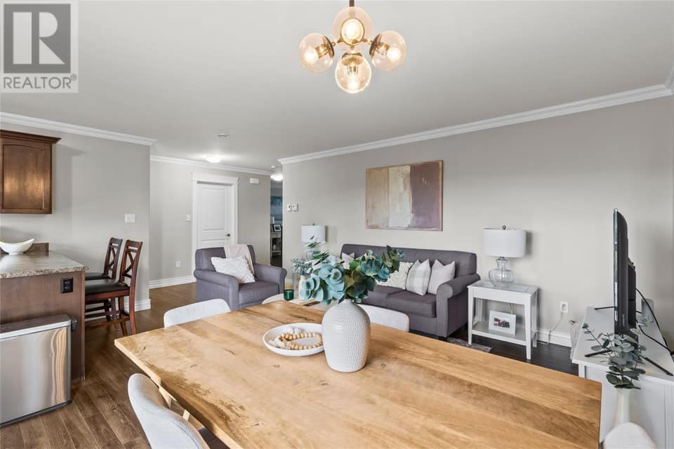 10 Westview Avenue Unit#3, photo 6 of 22