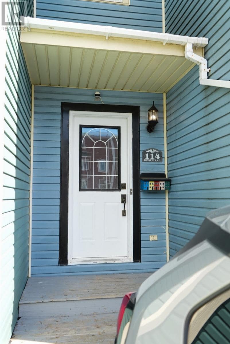 114 Ricketts Road, photo 3 of 34