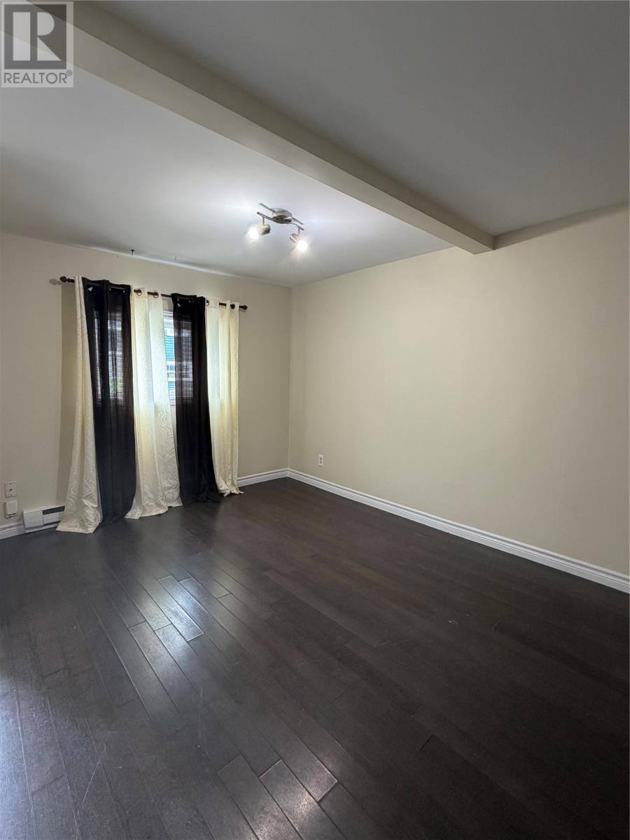 15 Colonial Street, photo 32 of 36